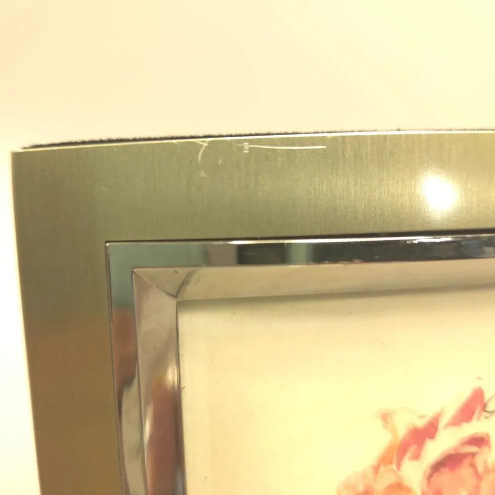 Brushed Gold & Silver Tone Curved Photo Frame 4x6 Tabletop